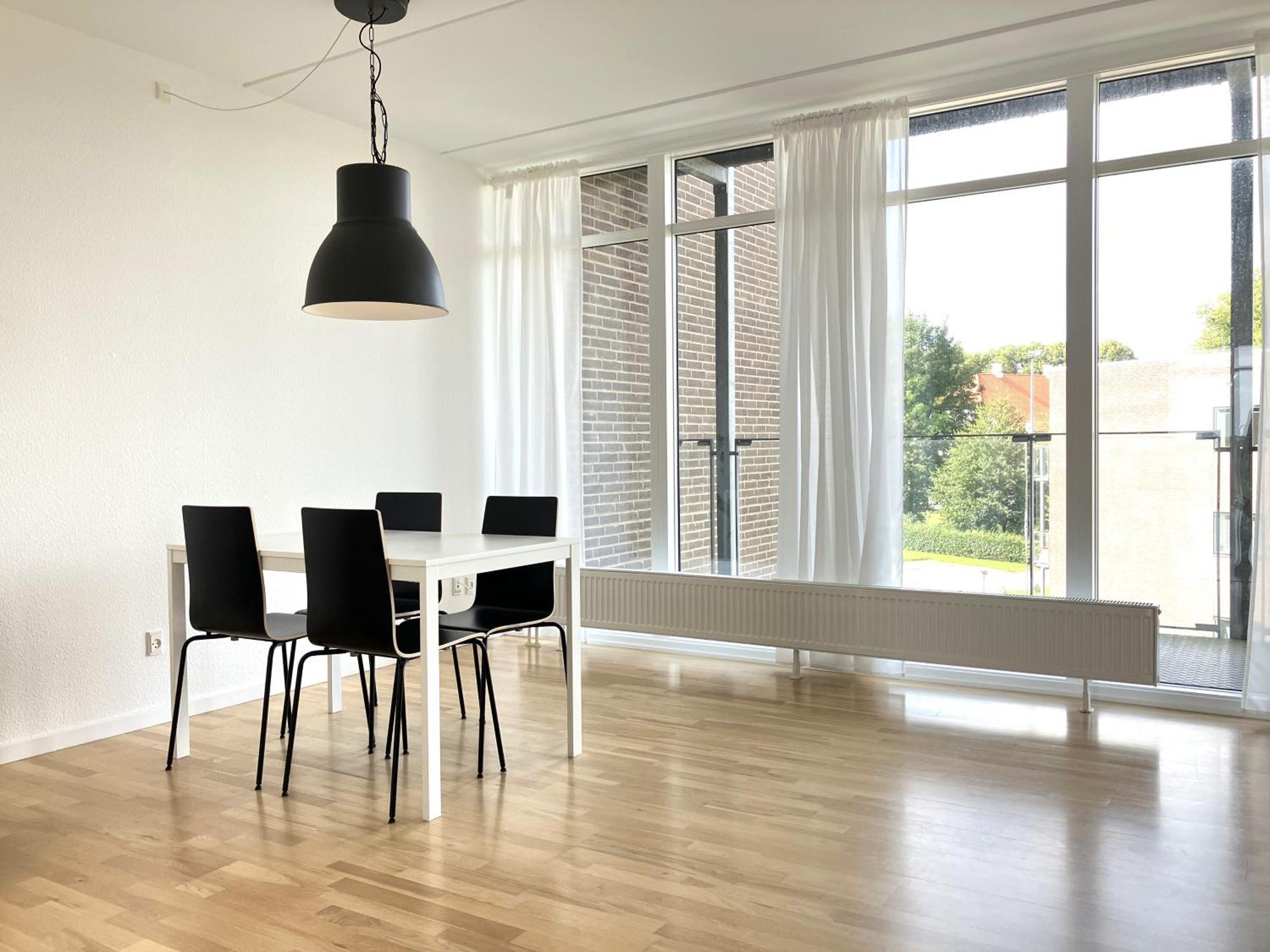 Three-bedroom Located In Vejle, Lejlighed Vejle