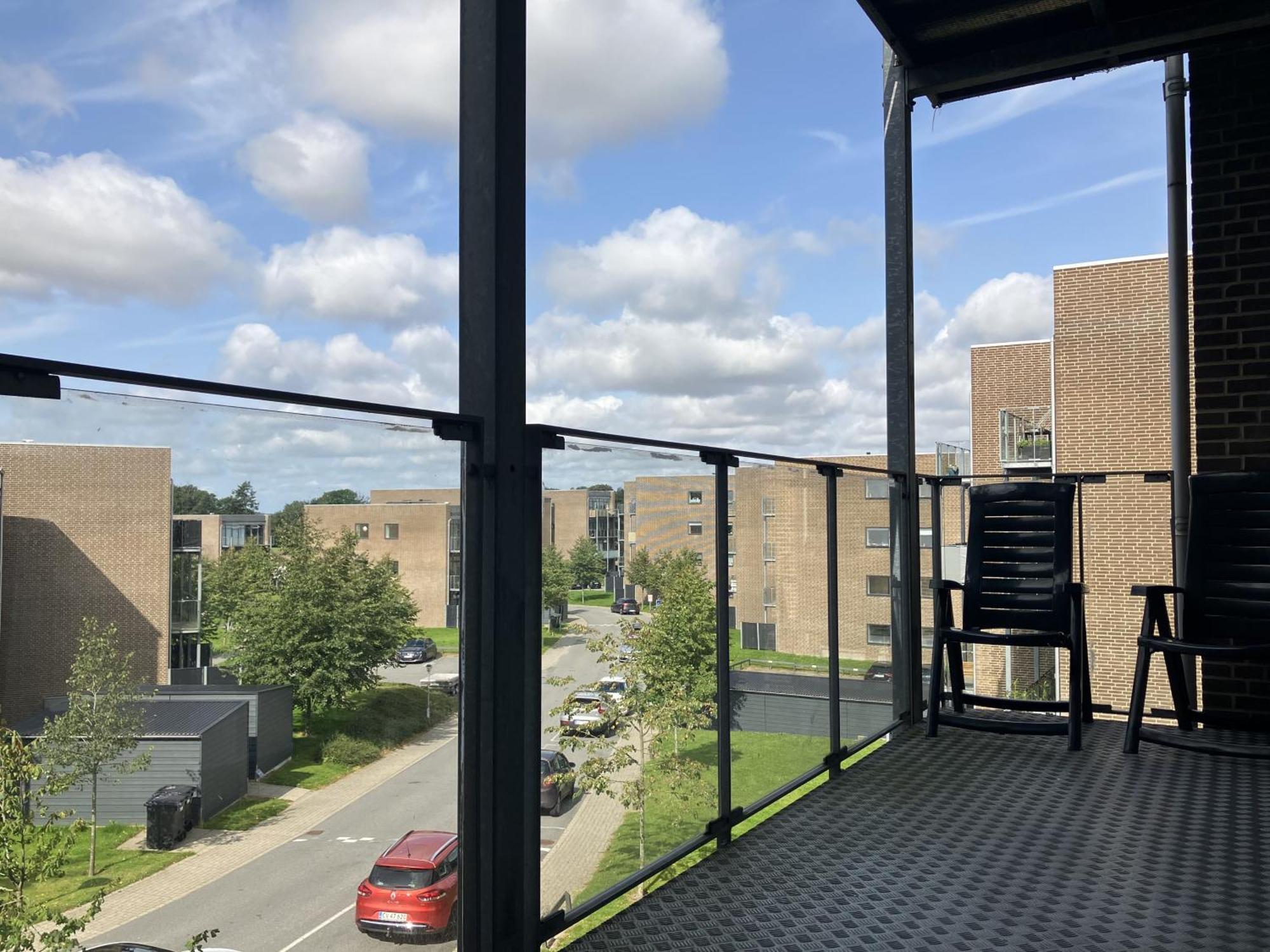 Three-bedroom Located In Vejle, Lejlighed